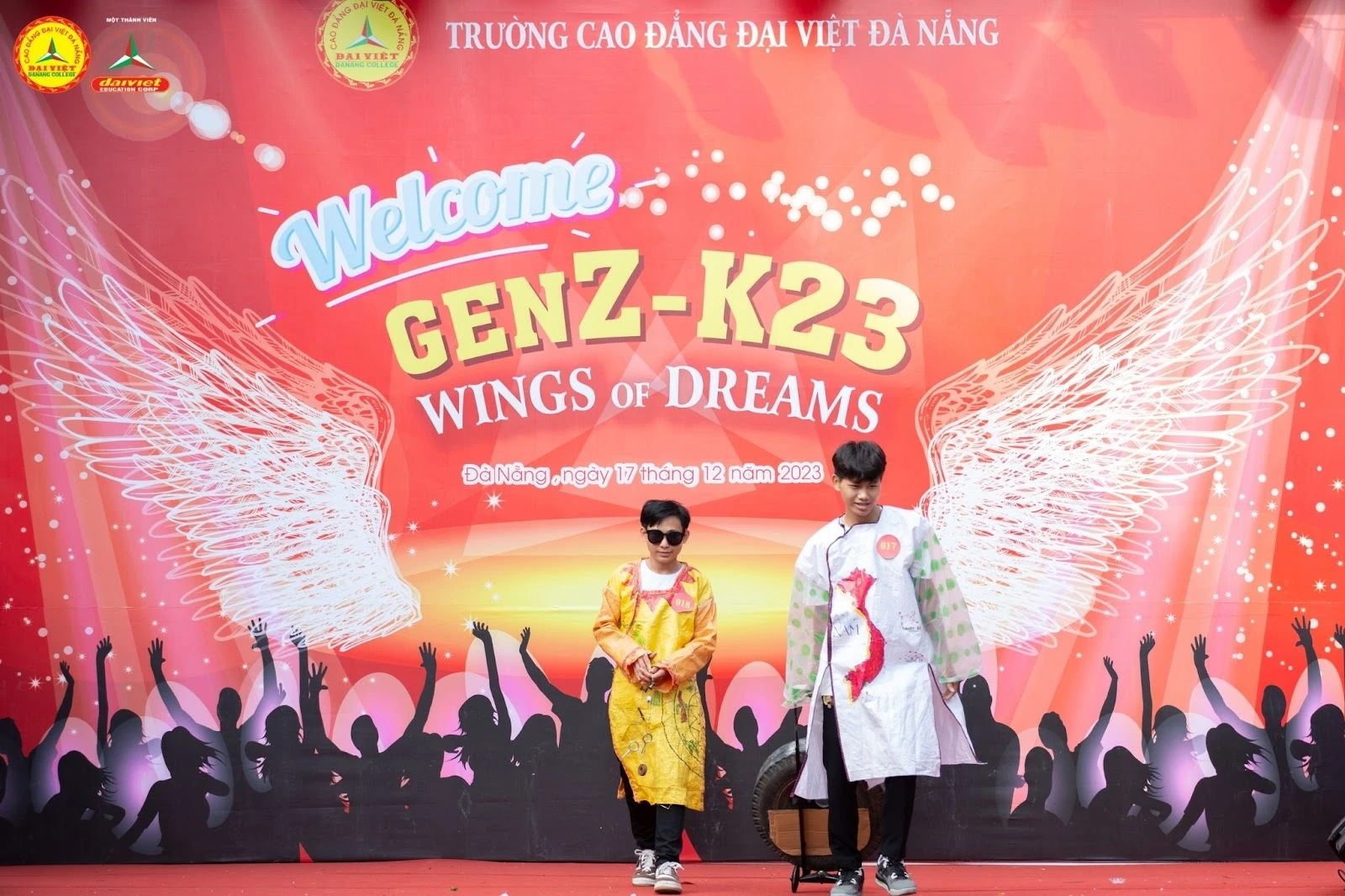 Trình Diễn Thời Trang Tái Chế 2023 – Sáng Tạo Sinh Viên | Trường Cao Đẳng Đại Việt Đà Nẵng