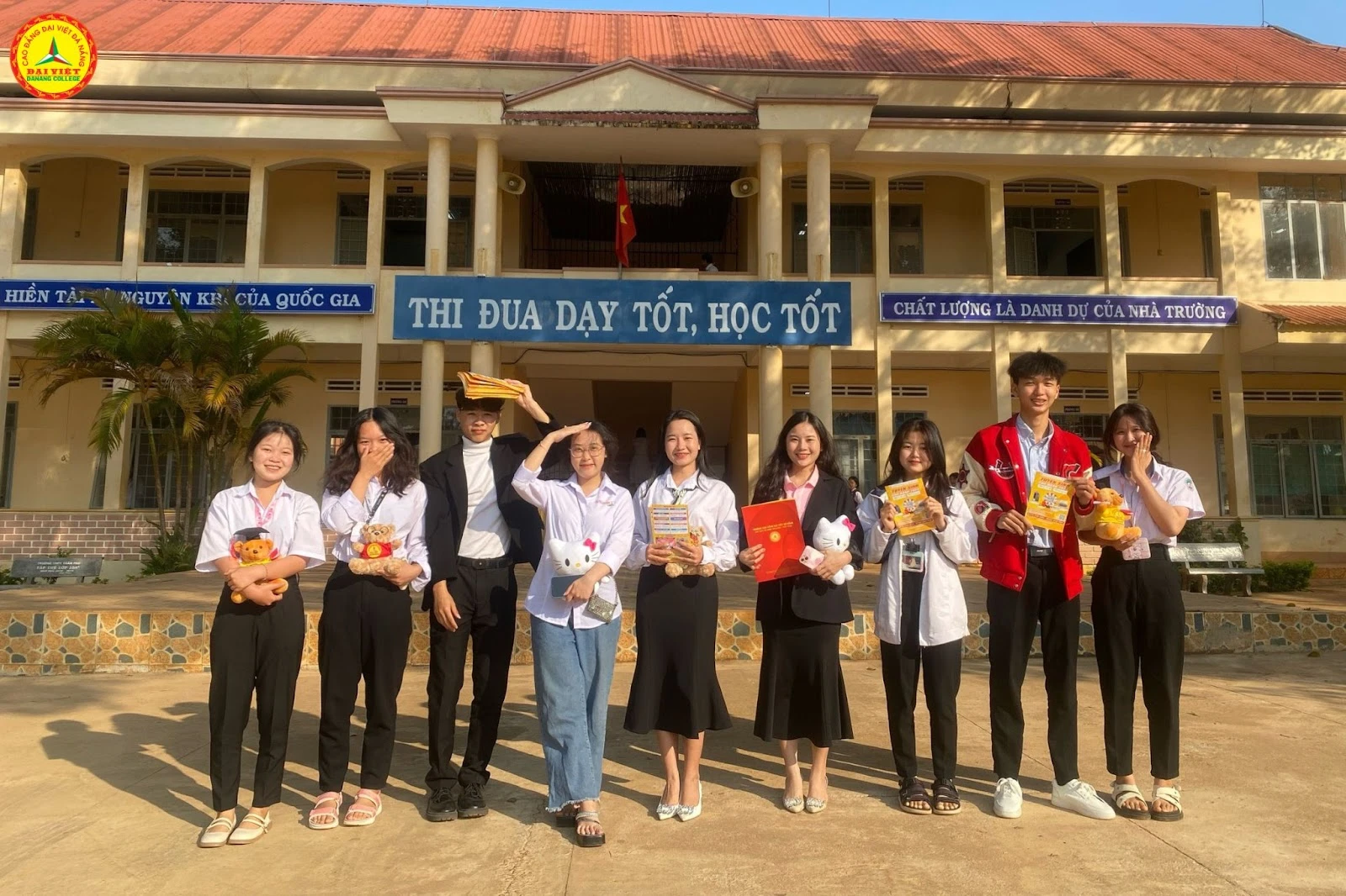 Trường Cao Đẳng Đại Việt Đà Nẵng Đồng Hành Cùng Thí Sinh 2k6