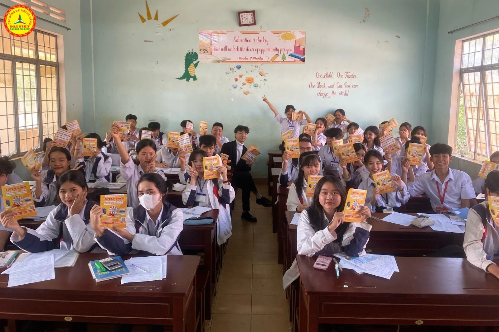 Trường Cao Đẳng Đại Việt Đà Nẵng Đồng Hành Cùng Thí Sinh 2k6