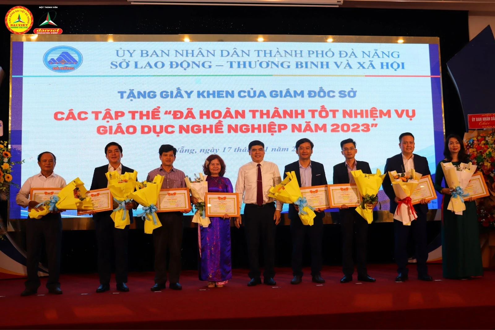 Trường Cao đẳng Đại Việt Đà Nẵng nhận Giấy khen hoàn thành tốt nhiệm vụ Giáo dục nghề nghiệp 2023