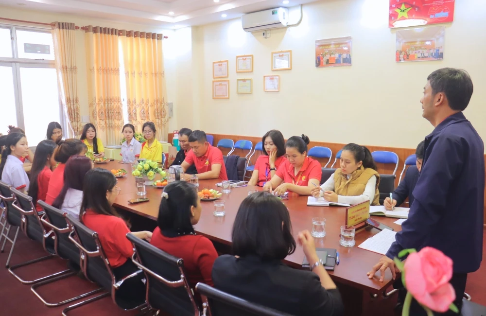 Chúc mừng Chi bộ với thành tích top 29 tổ chức Đảng đạt thành tích xuất sắc trong công tác phát triển Đảng viên năm 2025