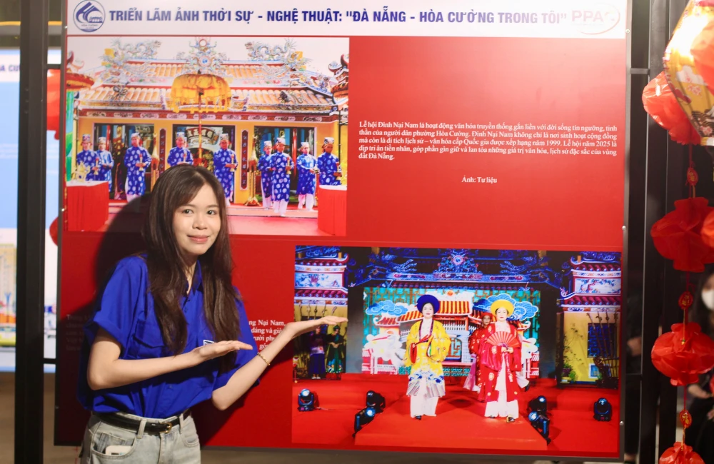 TUỔI TRẺ NHÀ TRƯỜNG THAM GIA TRIỂN LÃM NGHỆ THUẬT CHÀO XUÂN