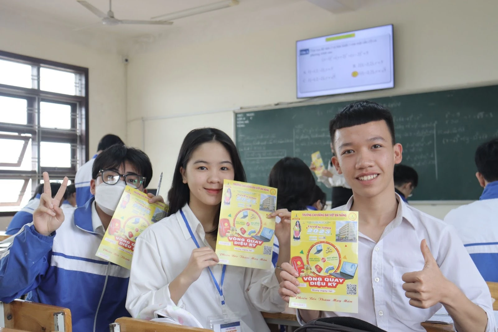 Tuyển Sinh 2025 – Tư Vấn Hướng Nghiệp & Chính Sách Học Bổng | Trường Cao Đẳng Đại Việt Đà Nẵng