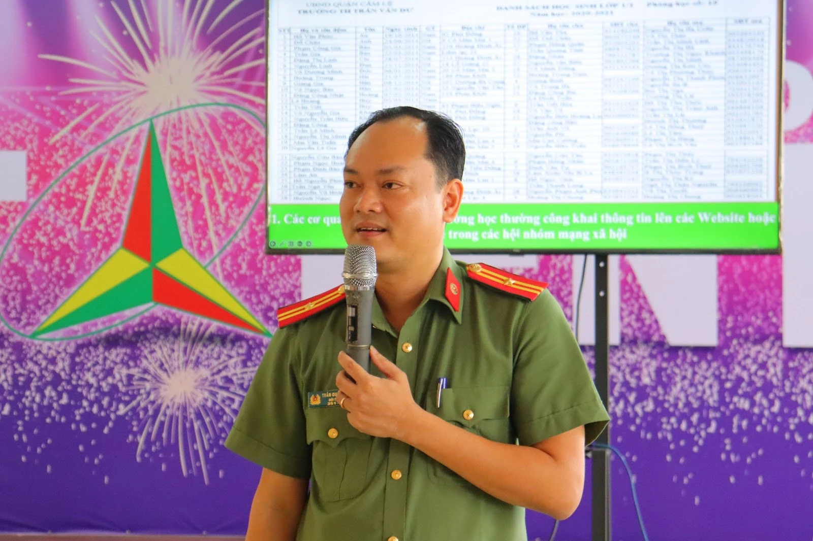 Tuyên truyền kiến thức An ninh mạng cho sinh viên K22 | Trường Cao Đẳng Đại Việt Đà Nẵng