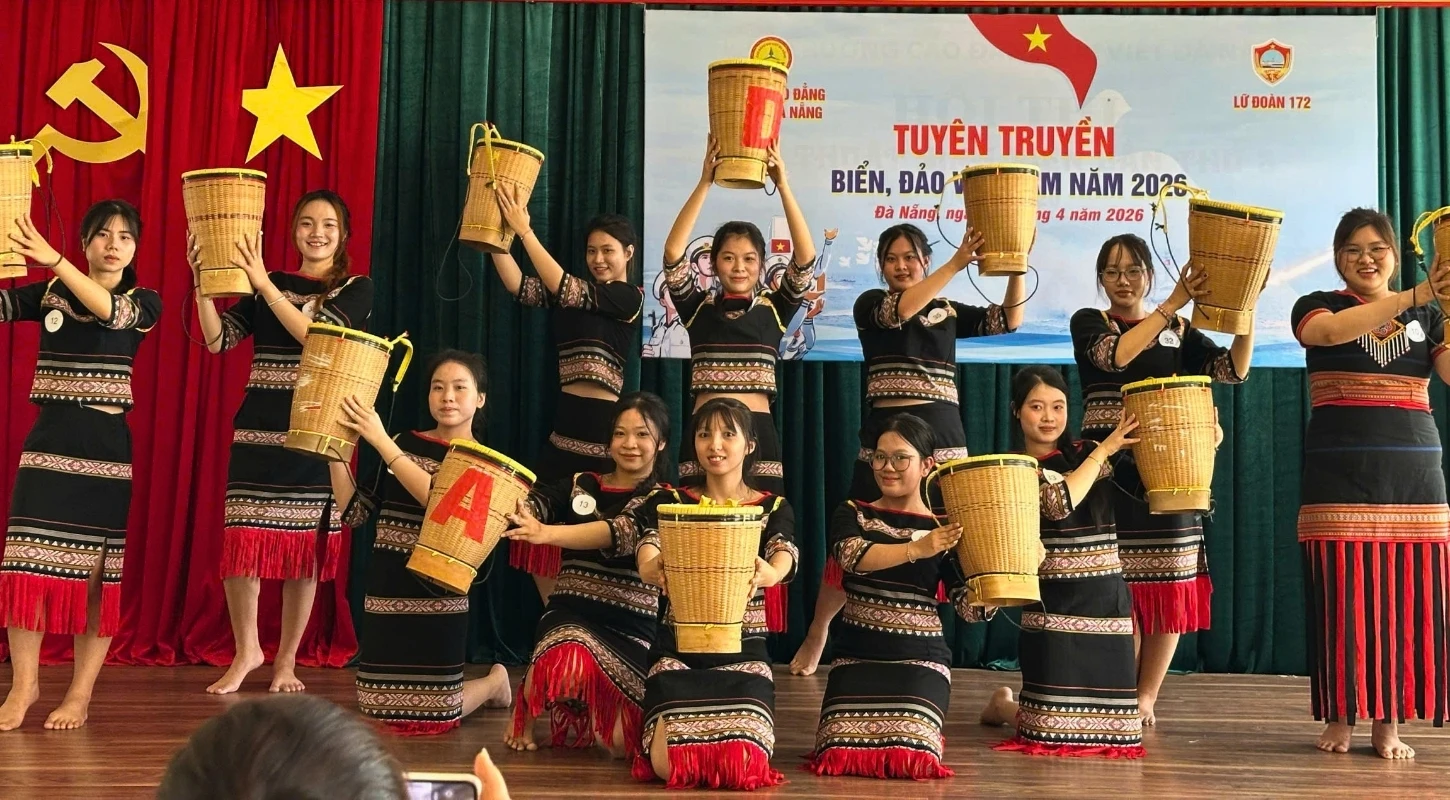 BUỔI THI KẾT THÚC HỌC PHẦN MÔN MÚA VÀ PHƯƠNG PHÁP DẠY MÚA | Trường Cao Đẳng Đại Việt Đà Nẵng
