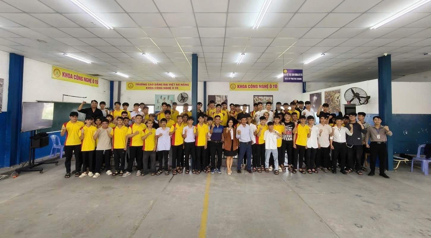 HỌC CÔNG NGHỆ Ô TÔ ĐỂ LÀM GÌ KHỞI ĐỘNG ĐAM MÊ – TĂNG TỐC TƯƠNG LAI CÙNG CAO ĐẲNG ĐẠI VIỆT ĐÀ NẴNG | Trường Cao Đẳng Đại Việt Đà Nẵng