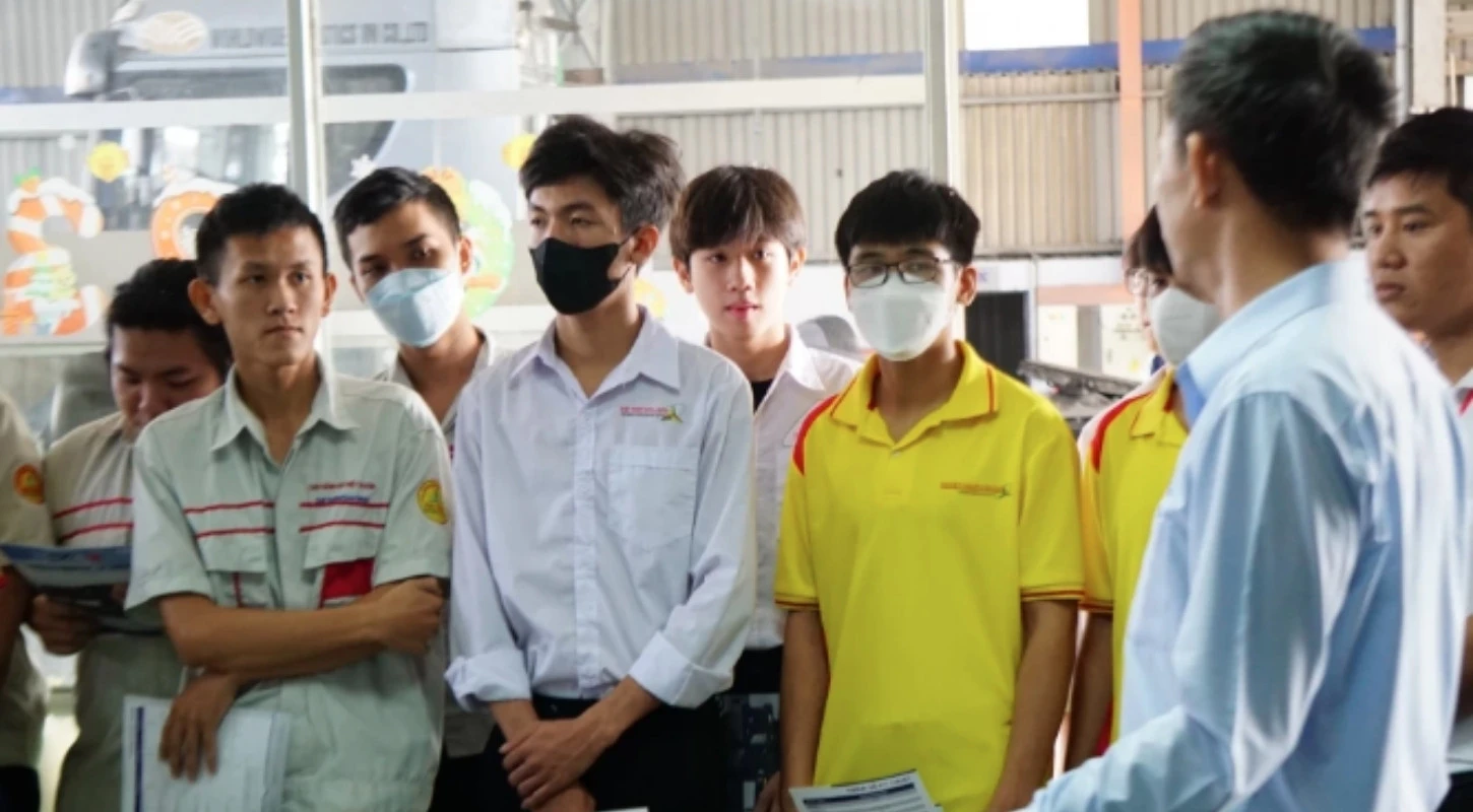 Kỹ Năng Để Trở Thành Kỹ Sư Thực Hành Ngành Công Nghệ Ô Tô | Trường Cao Đẳng Đại Việt Đà Nẵng