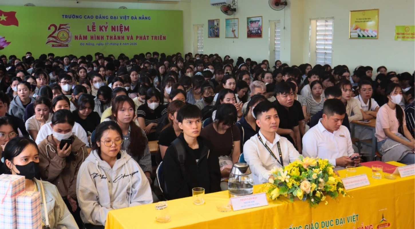 THÁNG 8 – MÙA CỦA NHỮNG ƯỚC MƠ BẮT ĐẦU | Trường Cao Đẳng Đại Việt Đà Nẵng