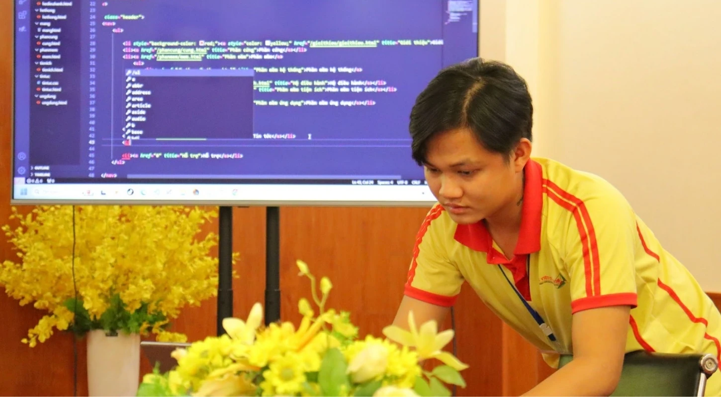 Tin Học Ứng Dụng Là Gì? Ngành Học Xu Hướng Tại Trường Cao Đẳng Đại Việt Đà Nẵng | Trường Cao Đẳng Đại Việt Đà Nẵng