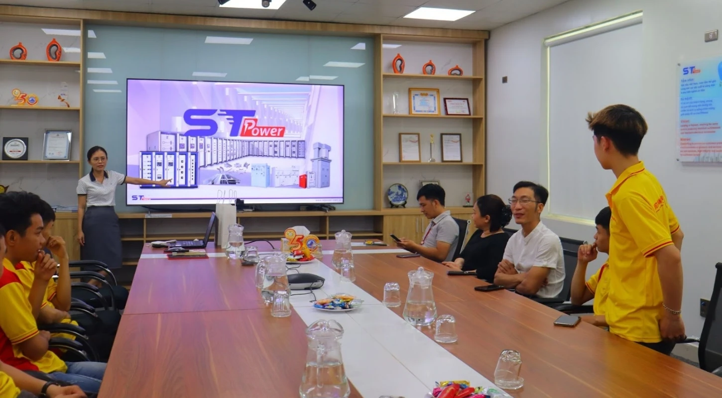 Trải Nghiệm Thực Tế Của Sinh Viên Khoa Kỹ Thuật Công Nghệ | Trường Cao Đẳng Đại Việt Đà Nẵng