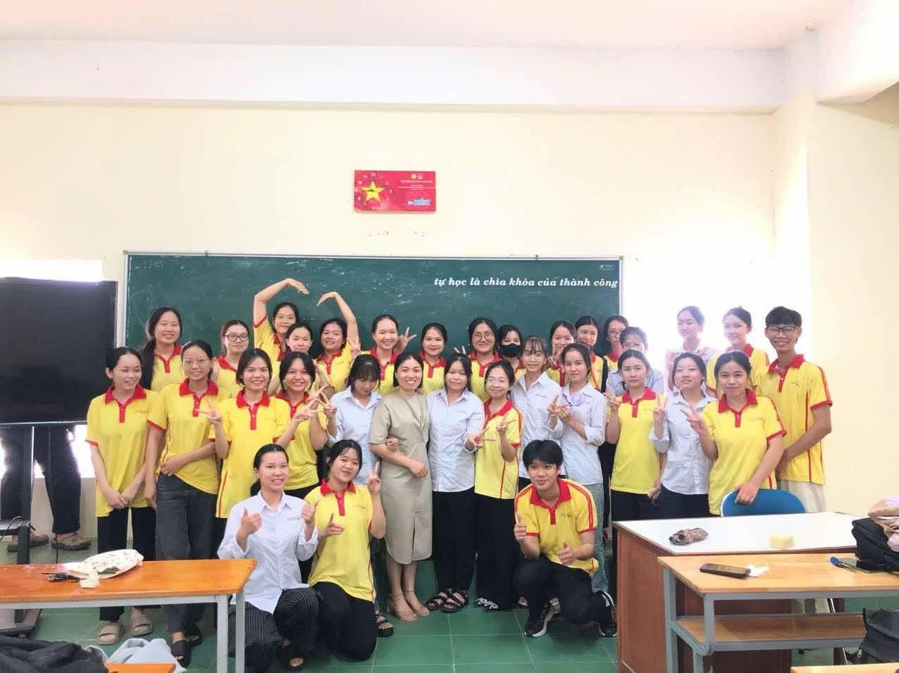 Buổi Học Cuối Cùng Khóa 22 | Trường Cao Đẳng Đại Việt Đà Nẵng – Khoa Ngoại Ngữ