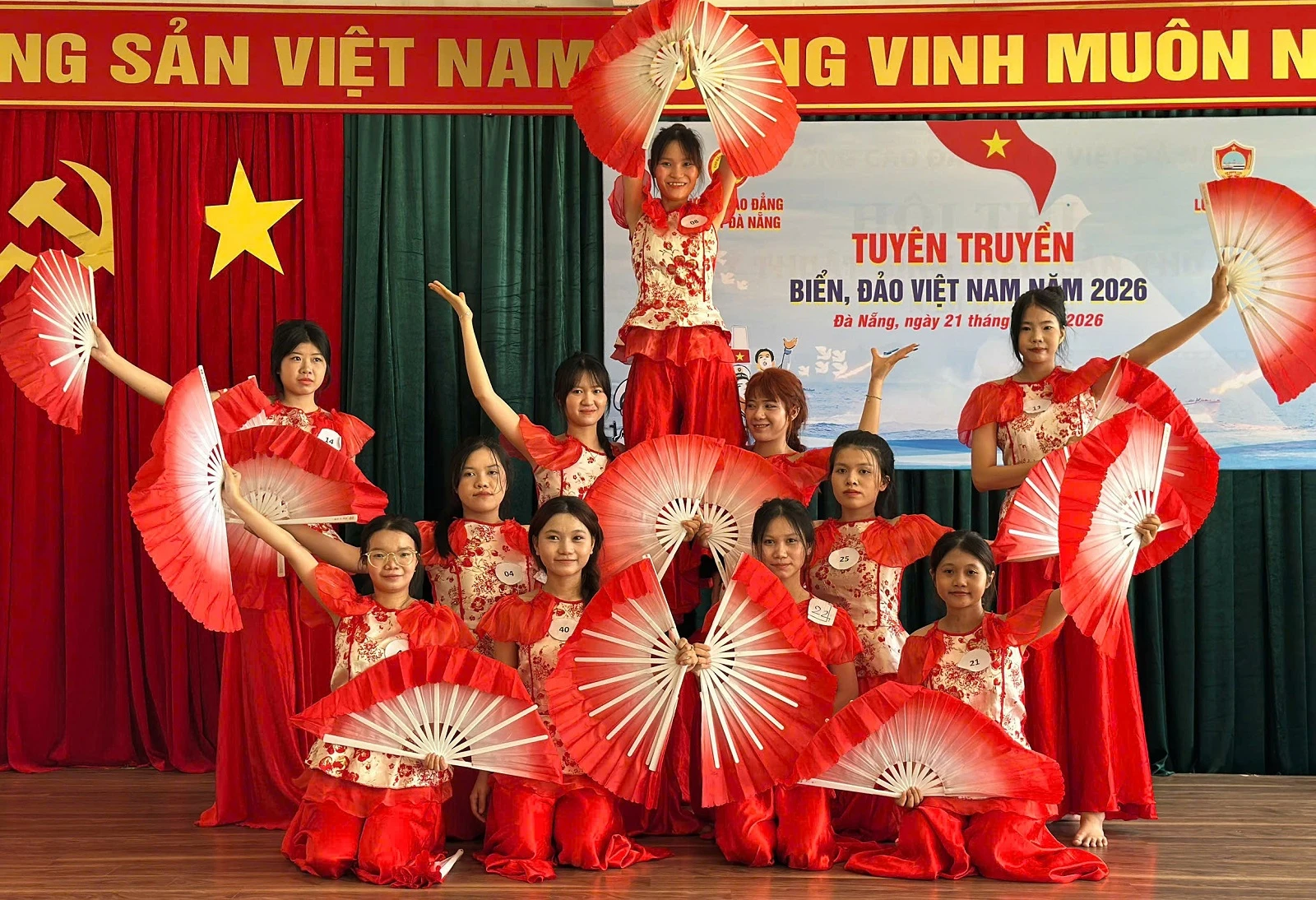 BUỔI THI KẾT THÚC HỌC PHẦN MÔN MÚA VÀ PHƯƠNG PHÁP DẠY MÚA