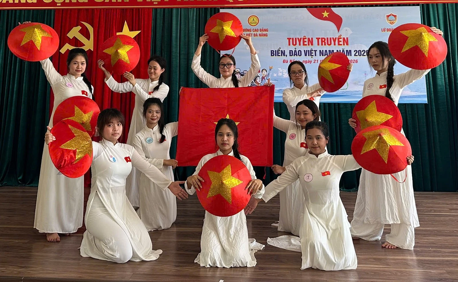 BUỔI THI KẾT THÚC HỌC PHẦN MÔN MÚA VÀ PHƯƠNG PHÁP DẠY MÚA