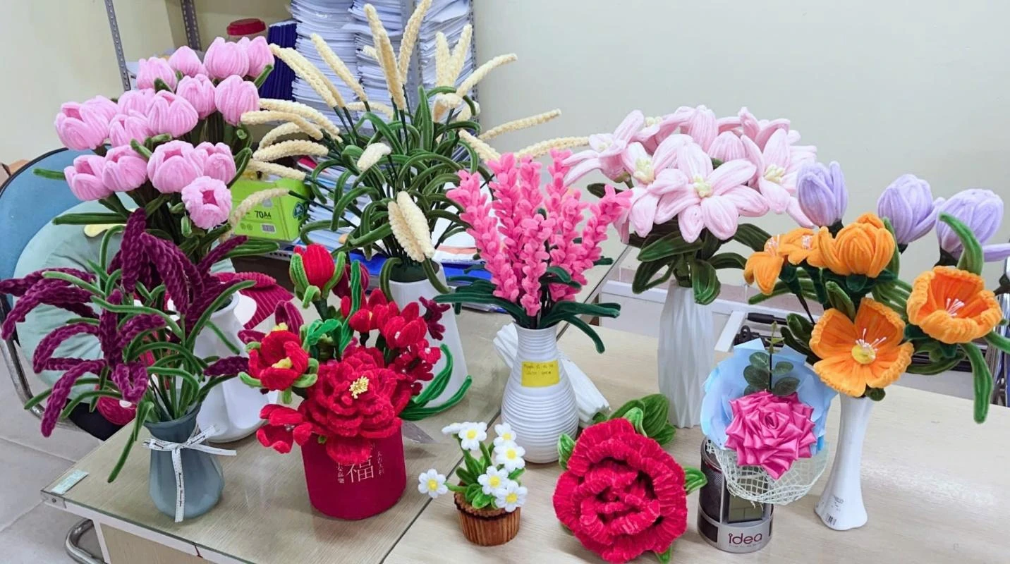 Độc đáo sản phẩm thực hành làm đồ chơi của lớp 24CMS-ĐNC4 | Khoa Sư phạm – Trường Cao Đẳng Đại Việt Đà Nẵng