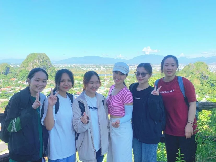 Học Đi Đôi Với Hành Giá Trị Cốt Lõi Trong Đào Tạo Của Khoa Ngoại Ngữ