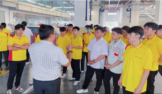 Học Đi Đôi Với Hành Trong Đào Tạo Ngành Công Nghệ Ô Tô