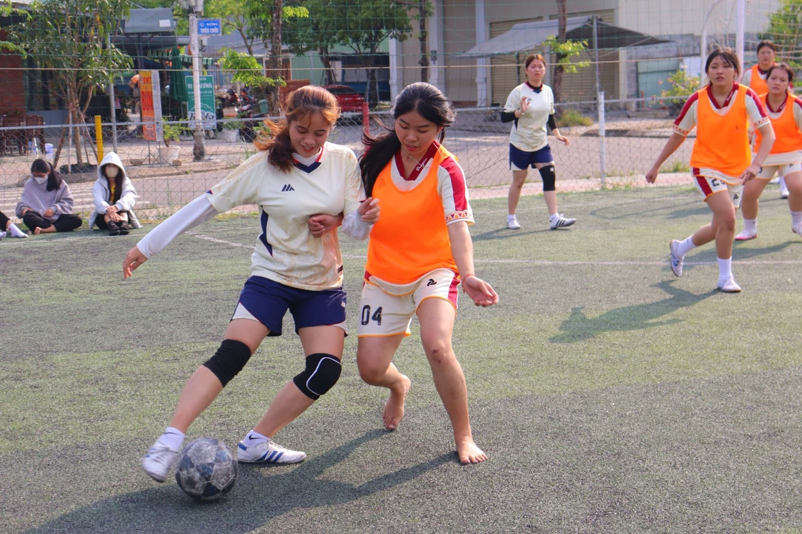 Khoa Ngoại Ngữ – Trường Cao Đẳng Đại Việt Đà Nẵng | Tham Gia Giải Bóng Đá Truyền Thống 2025