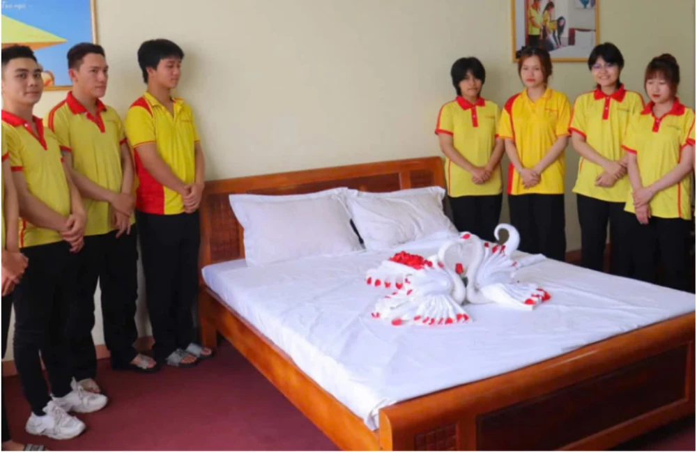 NHỮNG YÊU CẦU DOANH NGHIỆP ĐẶT RA ĐỐI VỚI SINH VIÊN KINH TẾ