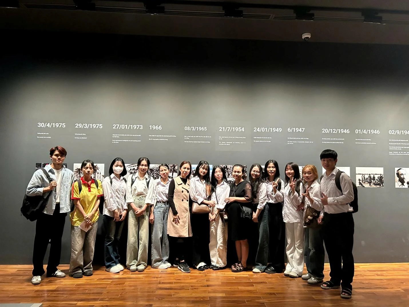 Sinh Viên Khoa Ngoại Ngữ Tham Quan Bảo Tàng Đà Nẵng