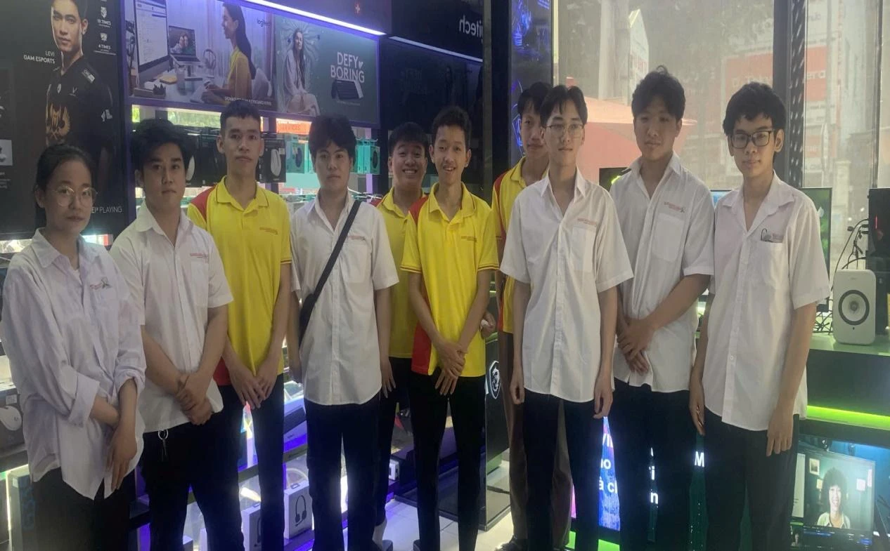 Sinh Viên Tin Học Ứng Dụng Tham Gia Thực Tế Tại Doanh Nghiệp