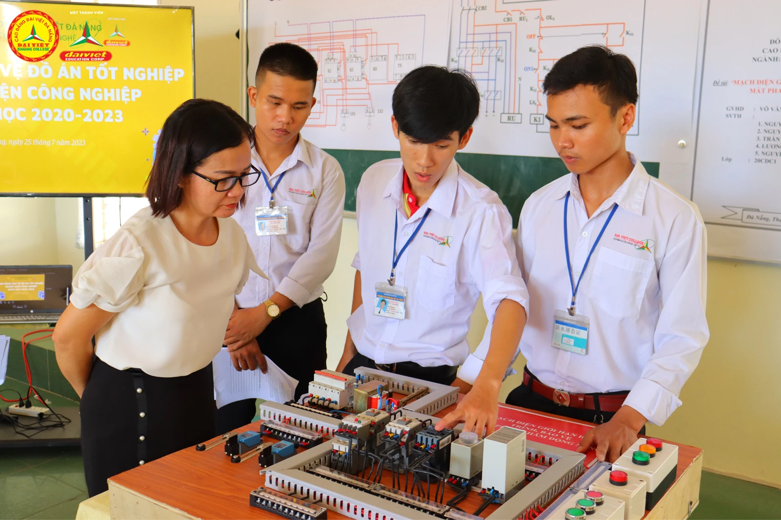 TẠI SAO BẠN NÊN CHỌN HỌC NGÀNH ĐIỆN CÔNG NGHIỆP TẠI CAO ĐẲNG ĐẠI VIỆT ĐÀ NẴNG?