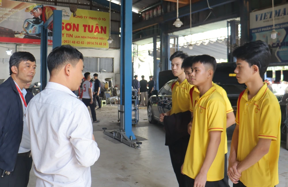 Tân sinh viên Công nghệ Ô tô cần chuẩn bị gì?