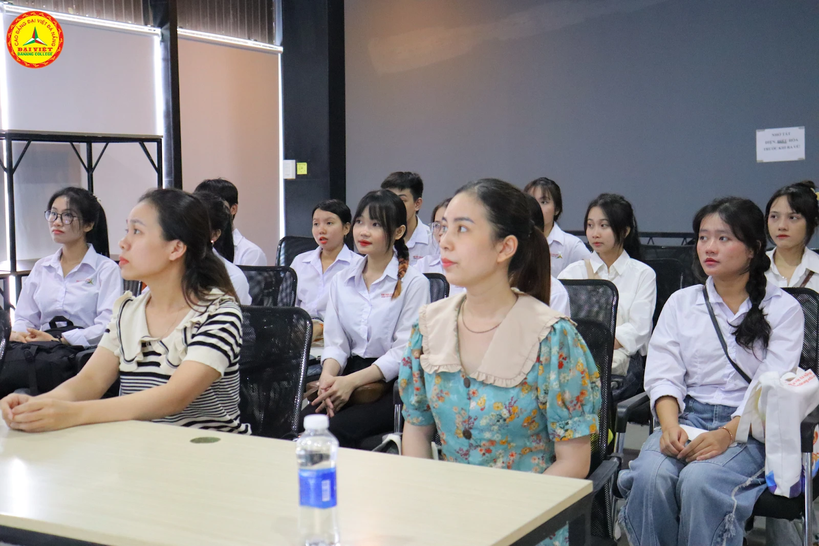 Trải nghiệm thực tế của sinh viên tiếng Hàn – Trường Cao Đẳng Đại Việt Đà Nẵng | Khoa Ngoại ngữ