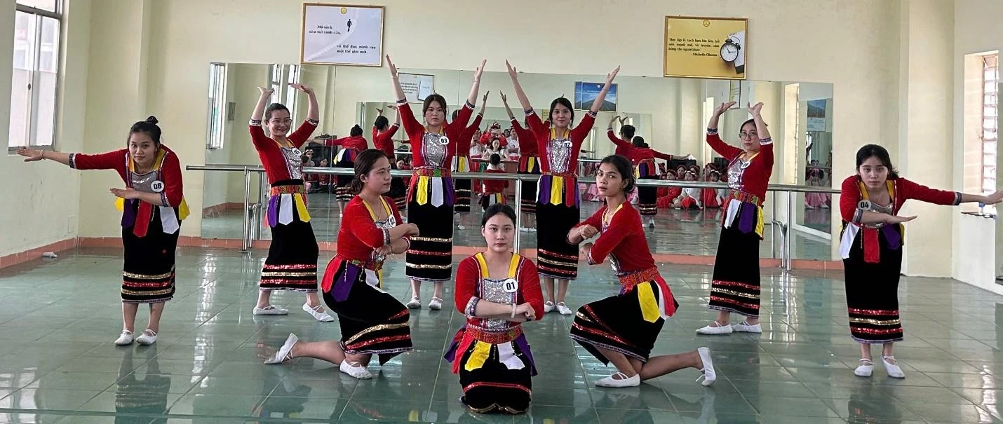 Vì sao môn Múa và Phương pháp dạy múa được sinh viên mầm non yêu thích? | Trường Cao đẳng Đại Việt Đà Nẵng – Khoa Sư phạm