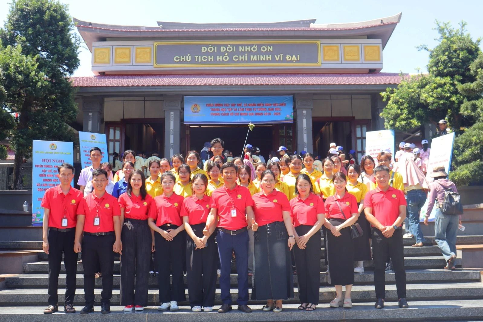 Sinh viên Trường Cao Đẳng Đại Việt Đà Nẵng: Giỏi chuyên môn – Chuẩn kỹ năng – Sẵn sàng hội nhập